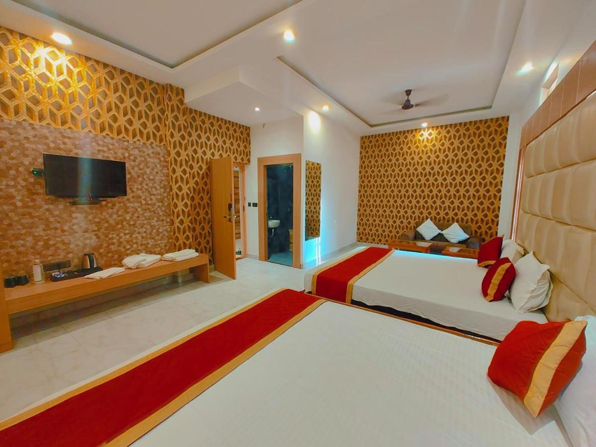 Avadh Sunshine Palace Hotel And Resort Ayodhya Exterior photo