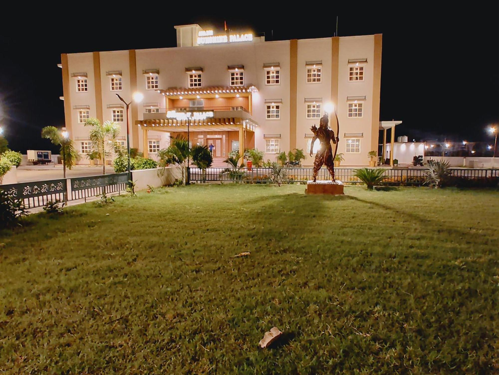 Avadh Sunshine Palace Hotel And Resort Ayodhya Exterior photo