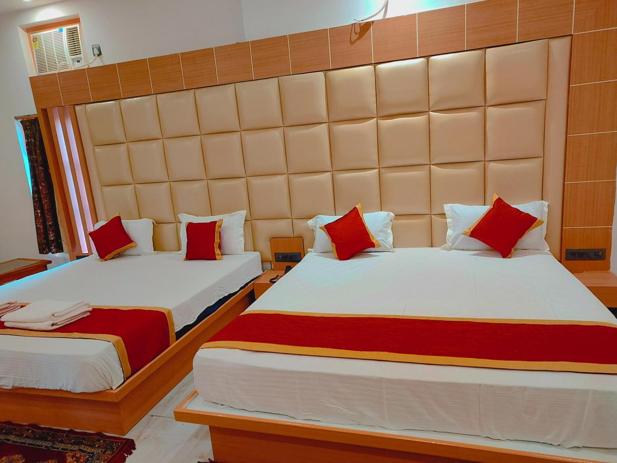 Avadh Sunshine Palace Hotel And Resort Ayodhya Exterior photo