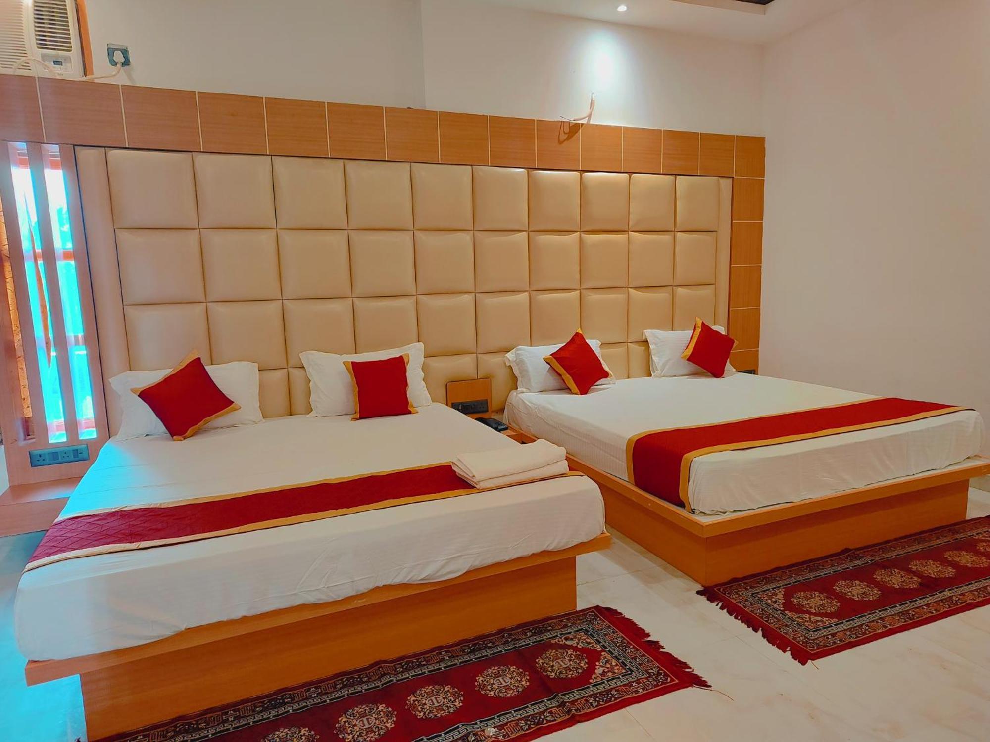 Avadh Sunshine Palace Hotel And Resort Ayodhya Exterior photo